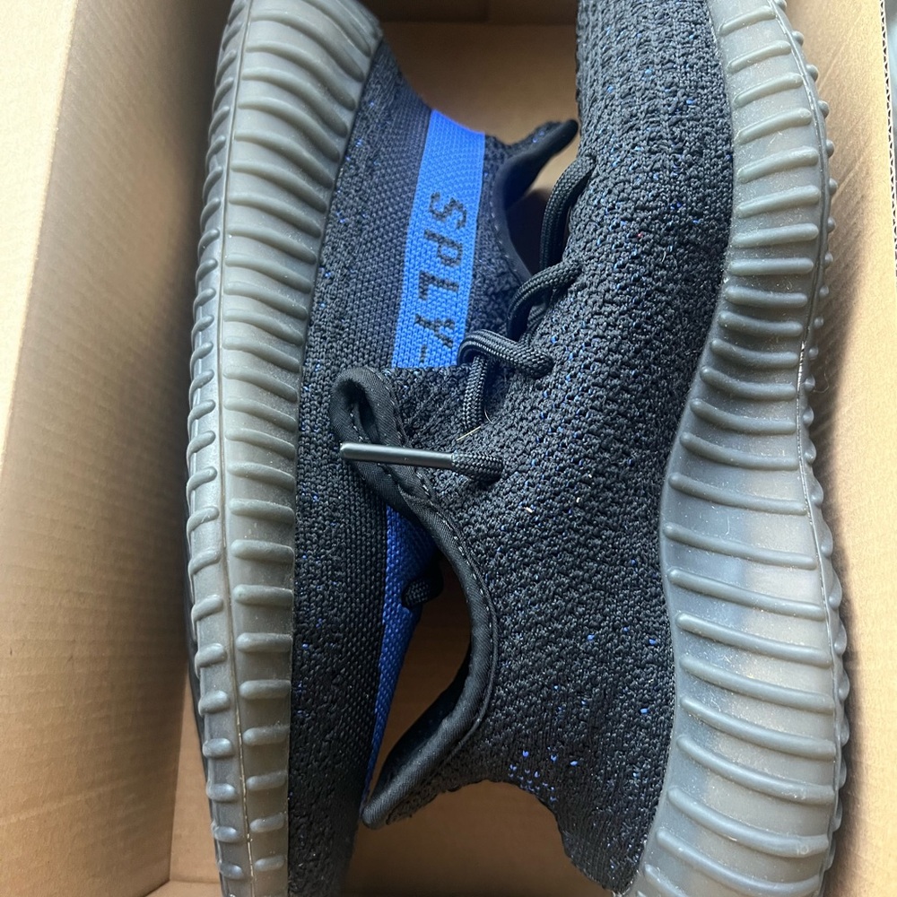 Yeezy Boost 350 V2 'Dazzling Blue'